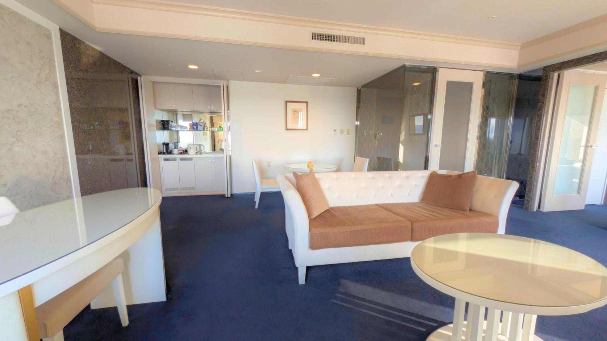 프리미어호텔 나카지마공원 삿포로 삿포로 시 외부 사진 A suite at the hotel