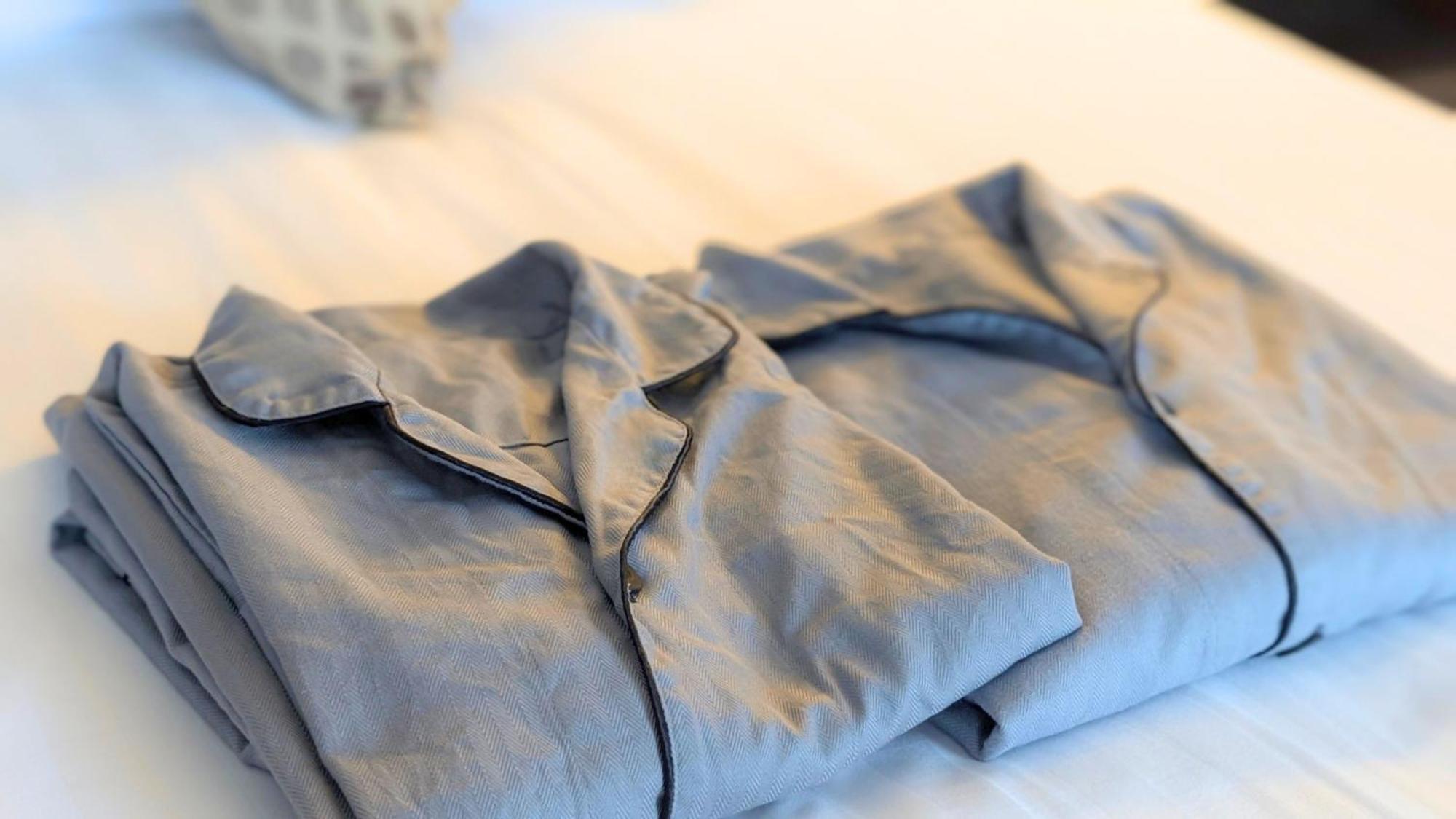프리미어호텔 나카지마공원 삿포로 삿포로 시 외부 사진 Silk pajamas