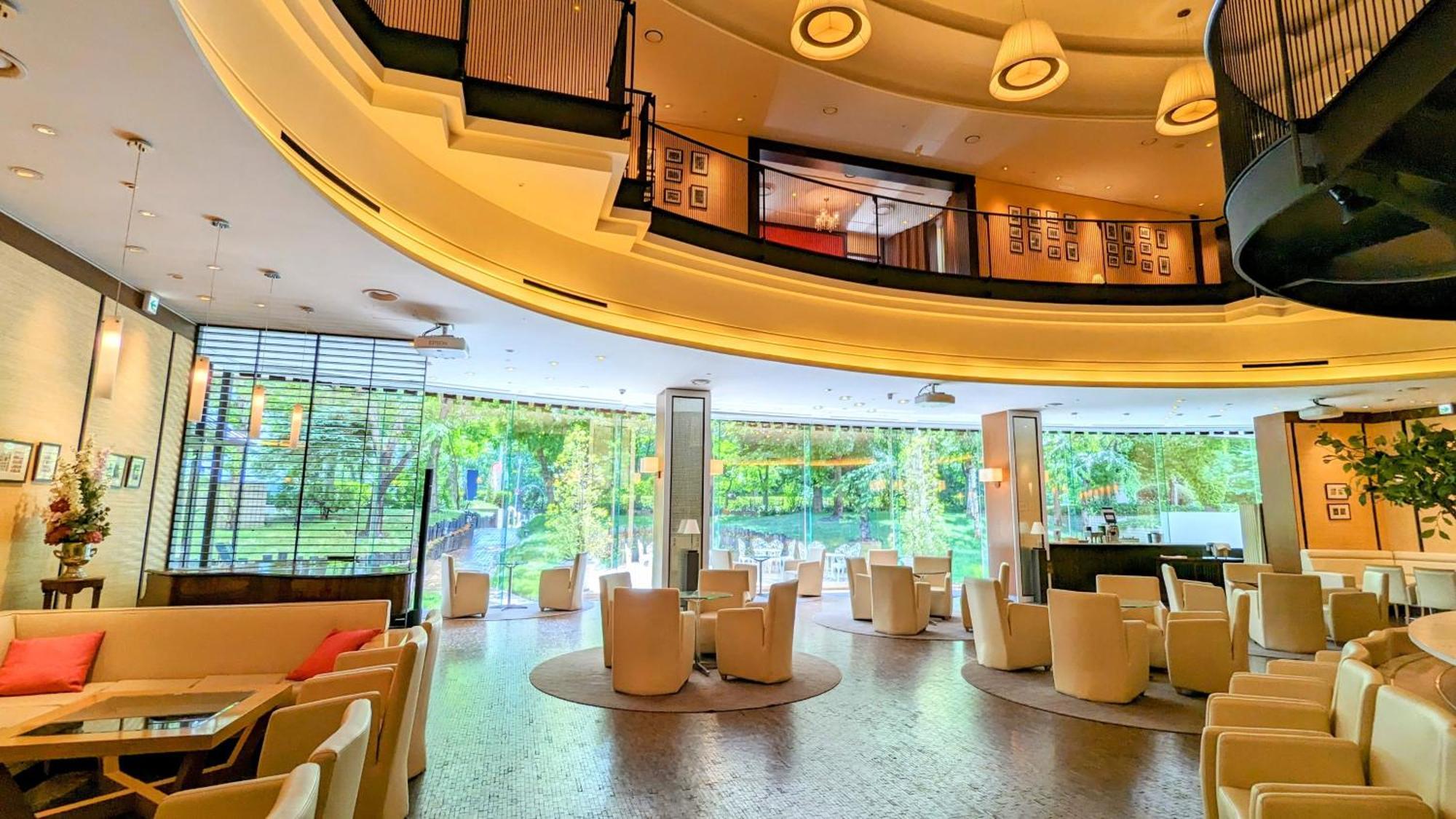 프리미어호텔 나카지마공원 삿포로 삿포로 시 외부 사진 The lobby of the hotel